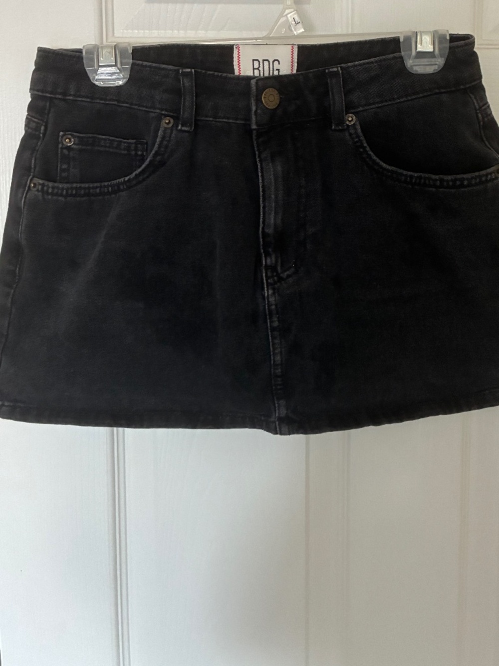 BDG mini denim skirt, black! Sz medium great condition